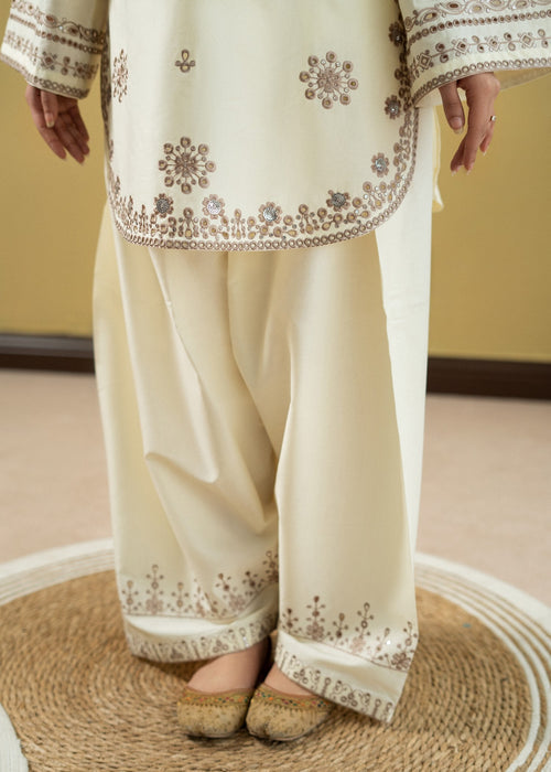 Lawn-2PC Embroidered Suit-5333