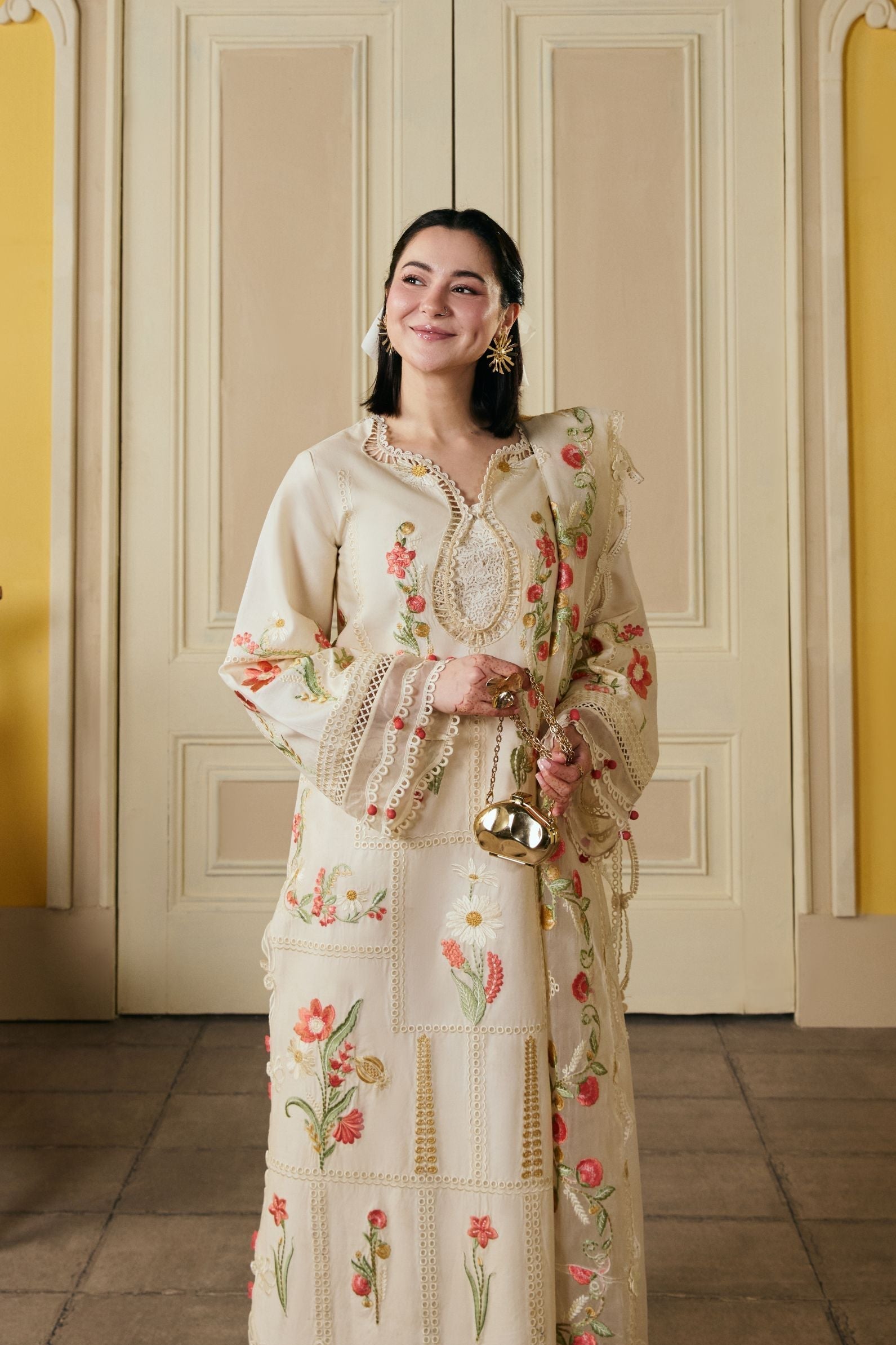 Lawn-3PC Chikankari Embroidered Shirt With Khadi Net Embroidered Dupatta-5389