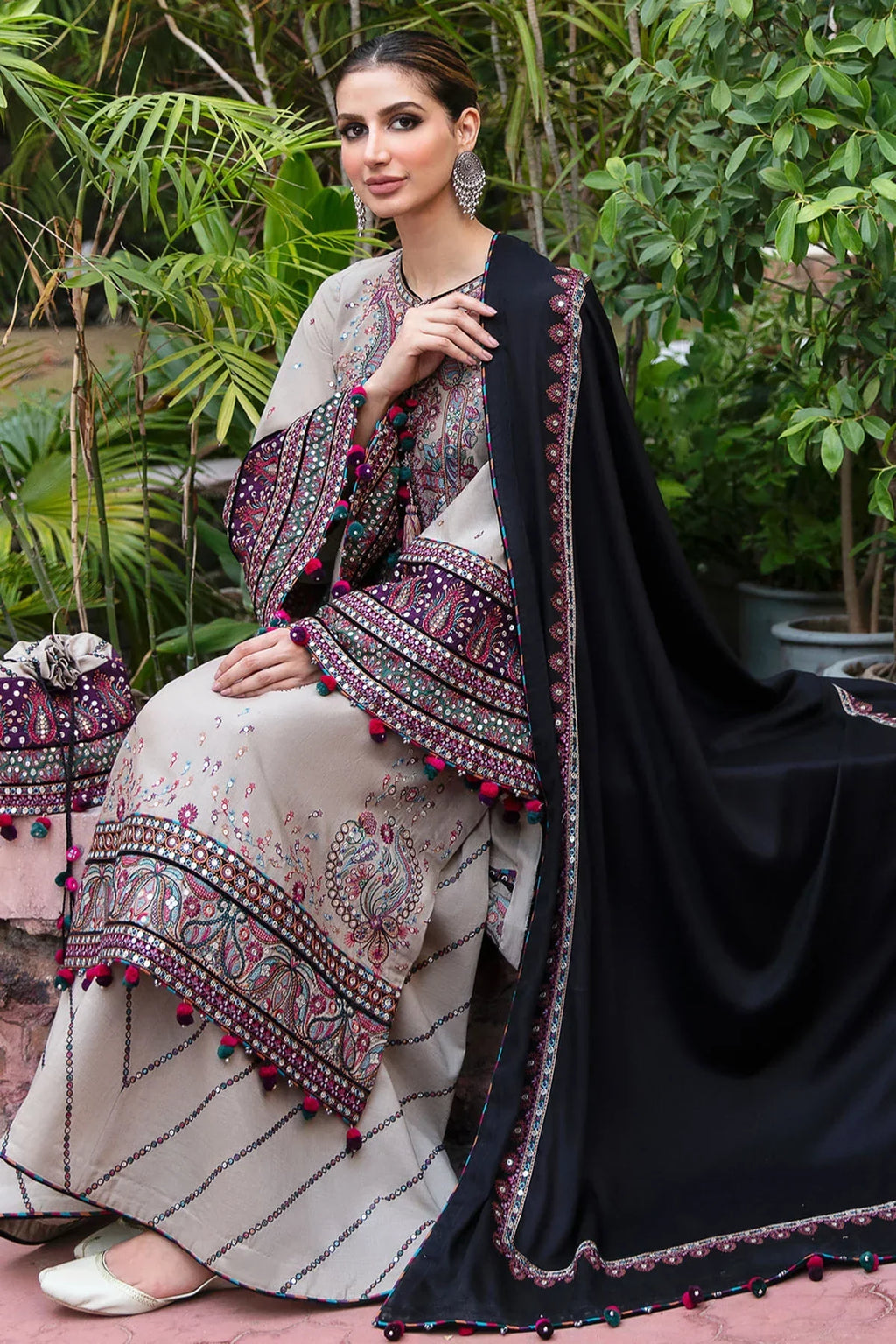 Lawn-3PC Embroidered Shirt With Cotton Net Viscose Embroidered Dupatta-5122