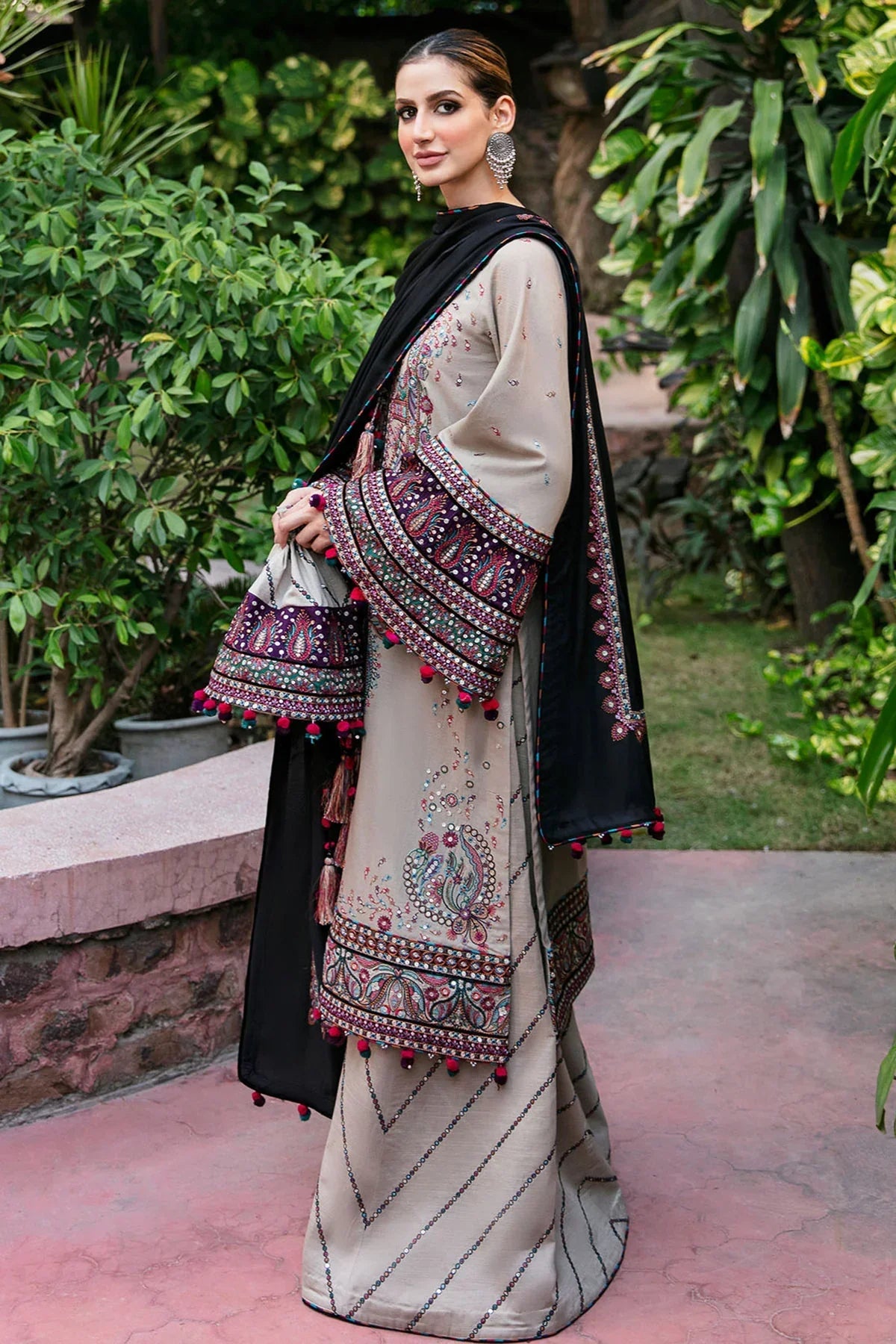 Lawn-3PC Embroidered Shirt With Cotton Net Viscose Embroidered Dupatta-5122