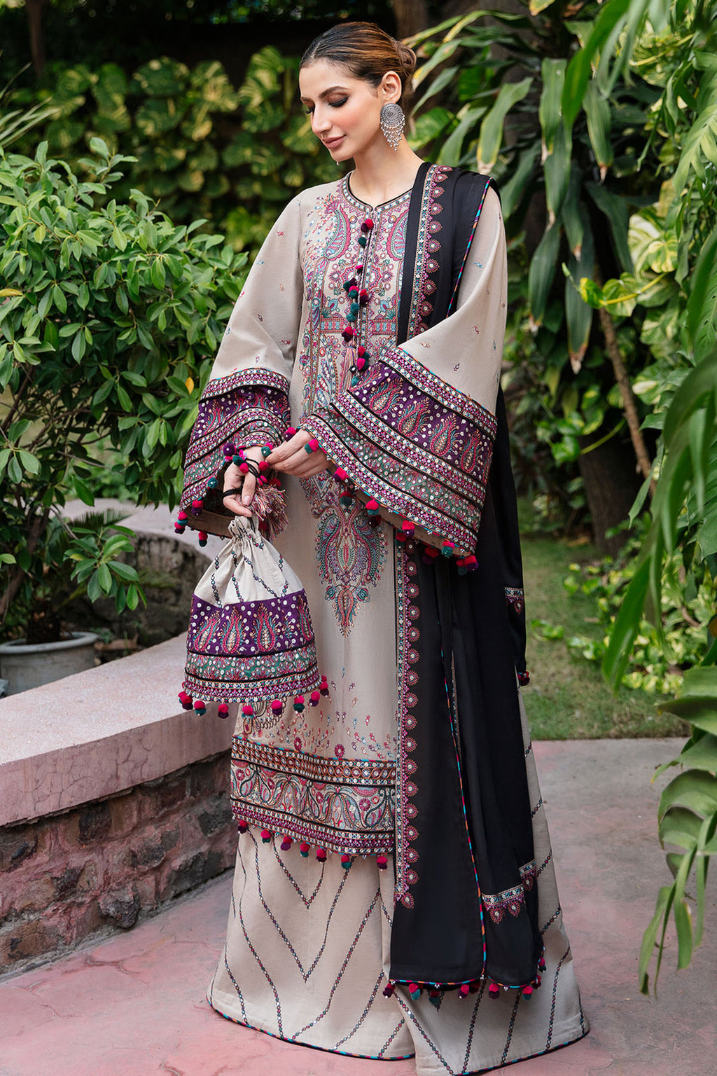 Lawn-3PC Embroidered Shirt With Cotton Net Viscose Embroidered Dupatta-5122