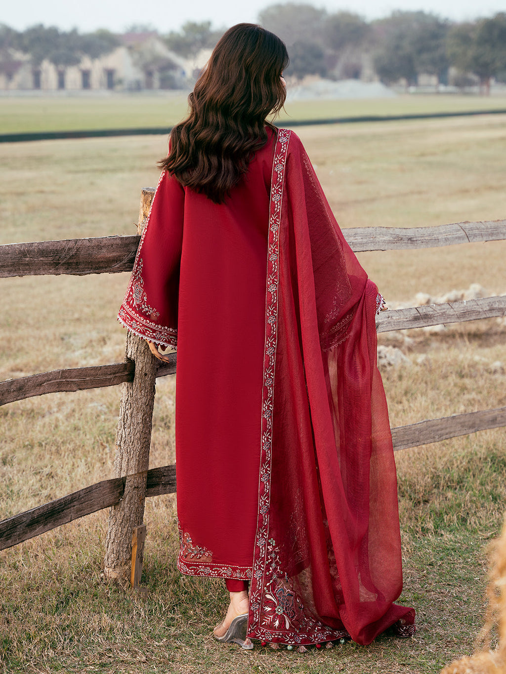 Lawn-3PC Chikankari Embroidered Shirt With Khadi Net Embroidered Dupatta-5268