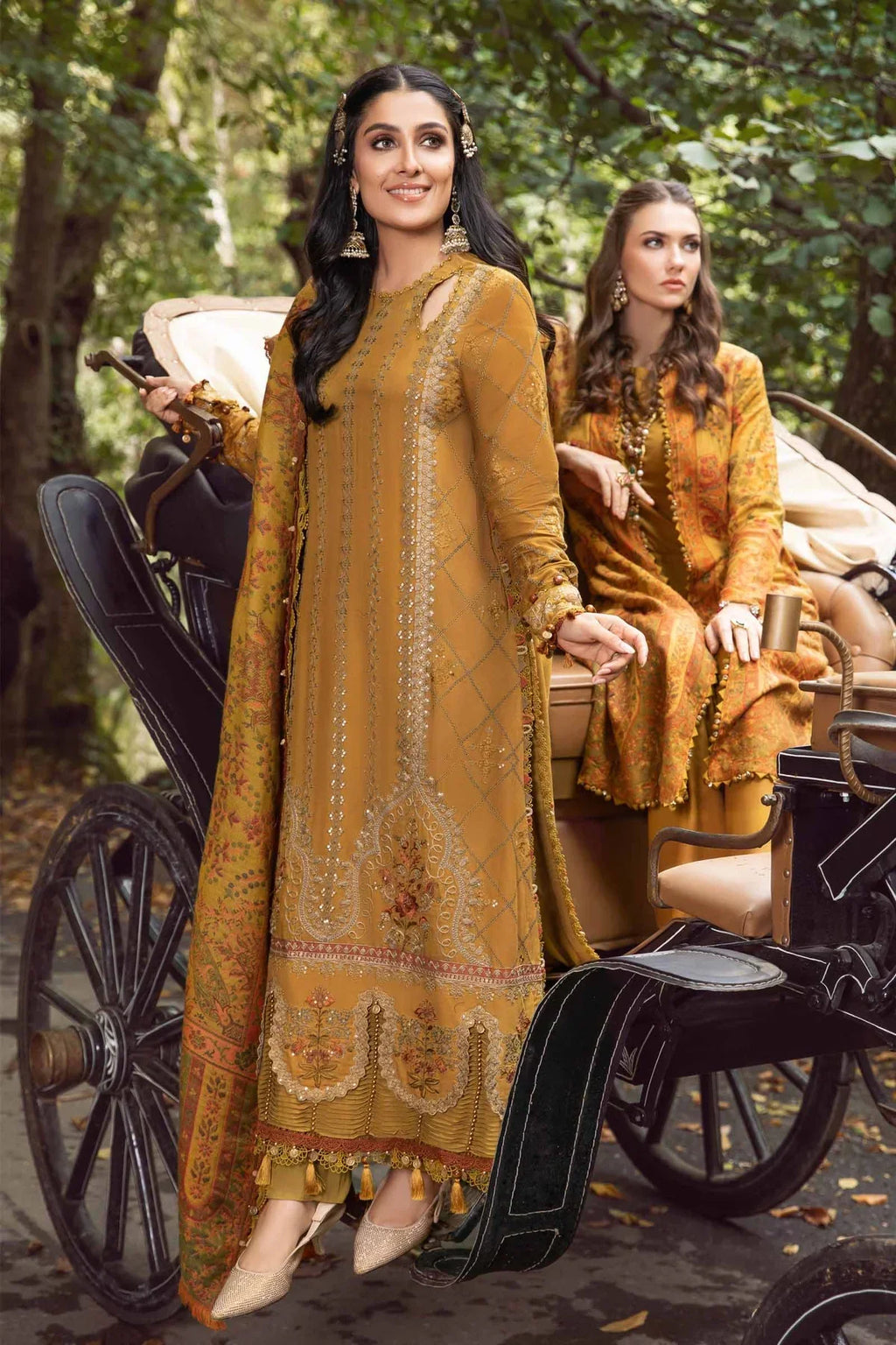 Lawn 3PC Embroidered With Digital Printed Jacquard Dupatta-5124