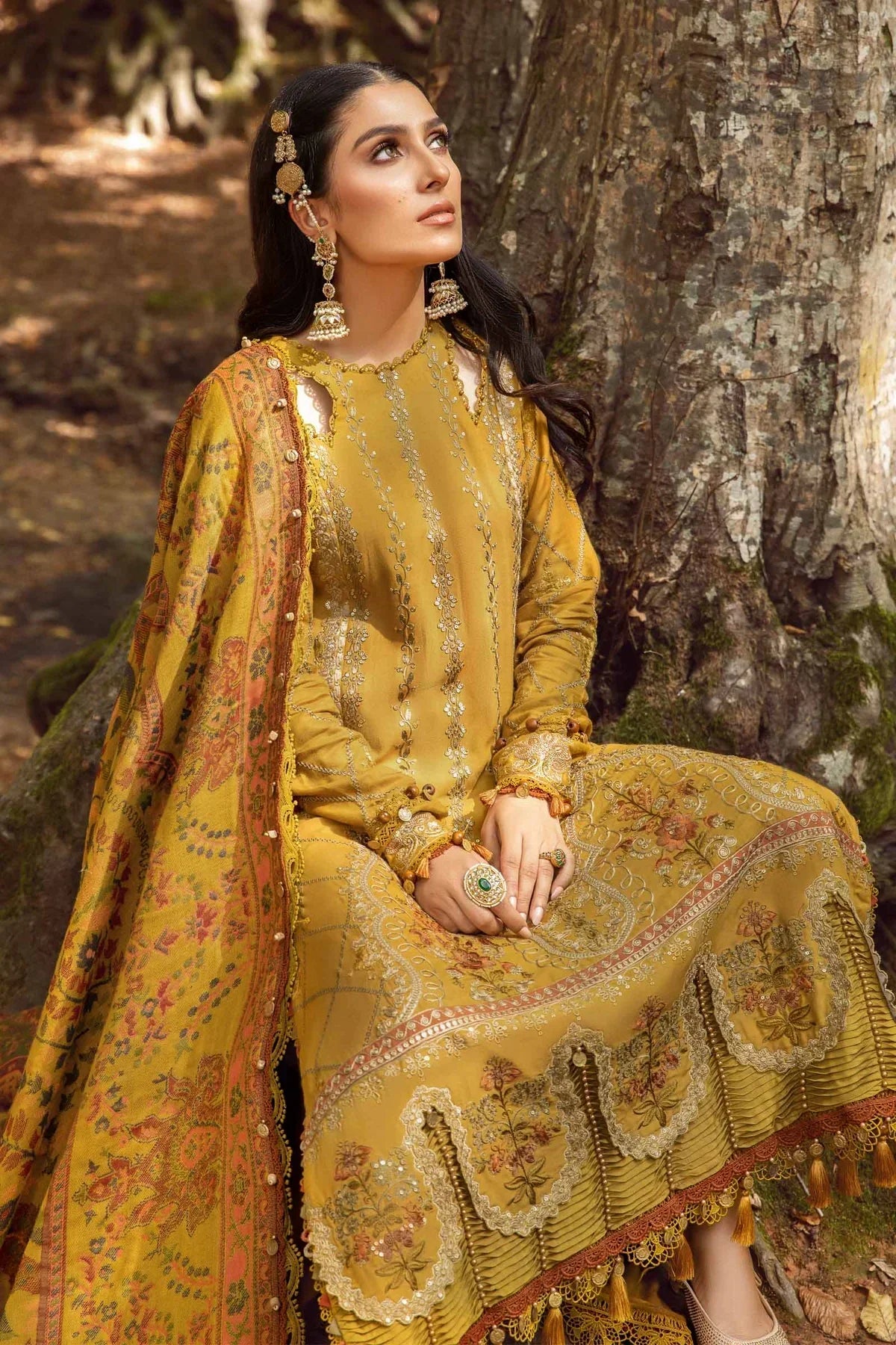 Lawn 3PC Embroidered With Digital Printed Jacquard Dupatta-5124