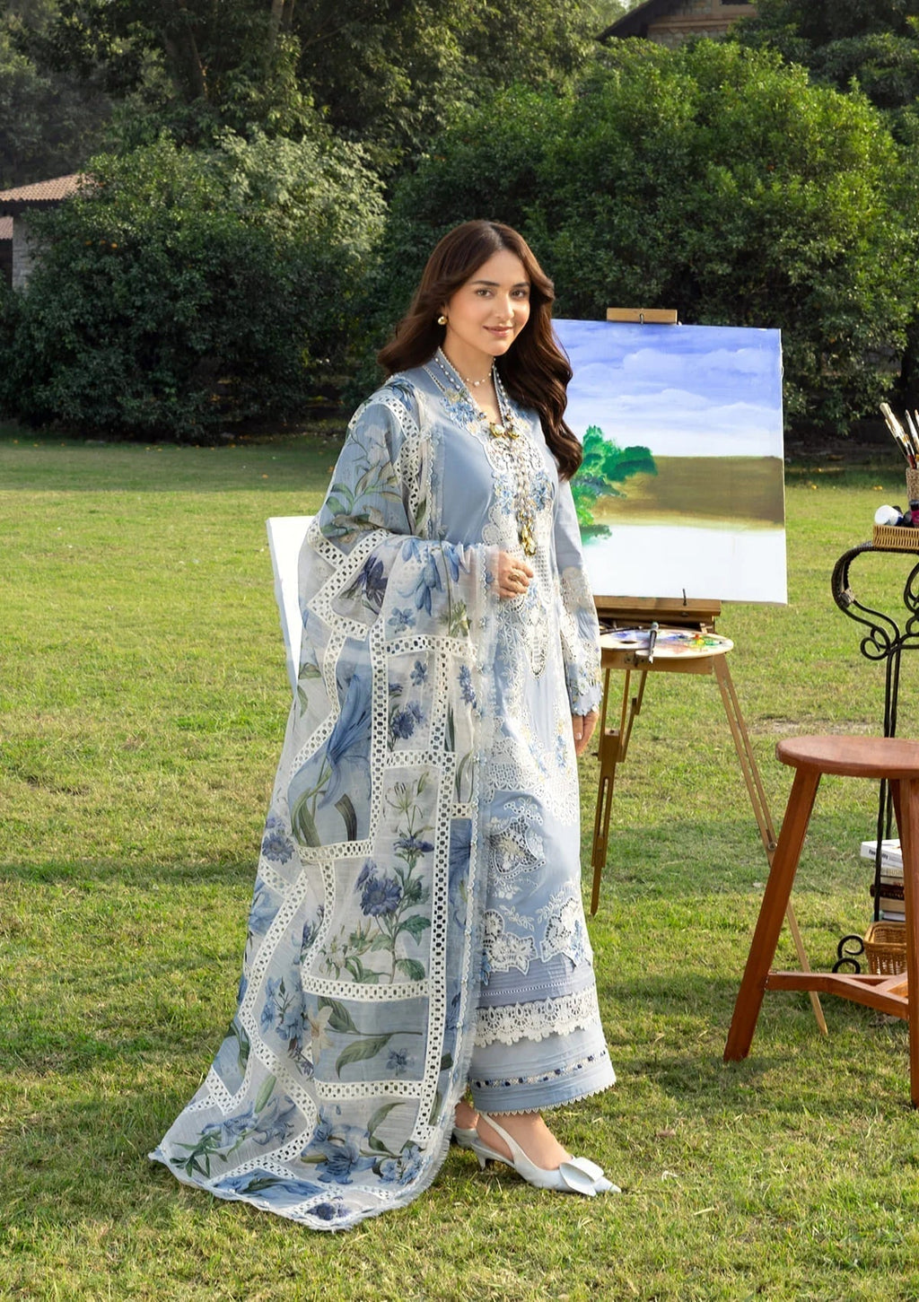 Lawn-3PC Chikankari Embroidered Shirt With Embroidered Jacquard Dupatta-5223