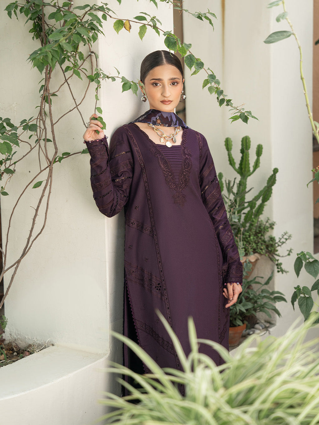 Lawn-3PC Chikankari Embroidered Shirt With Digital Printed Jacquard Dupatta-5347