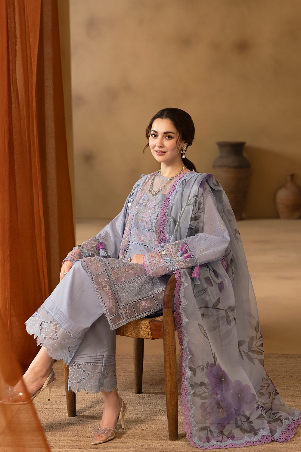 Lawn-3PC Chikakari Embroidered Shirt With Organza Printed Dupatta-5172