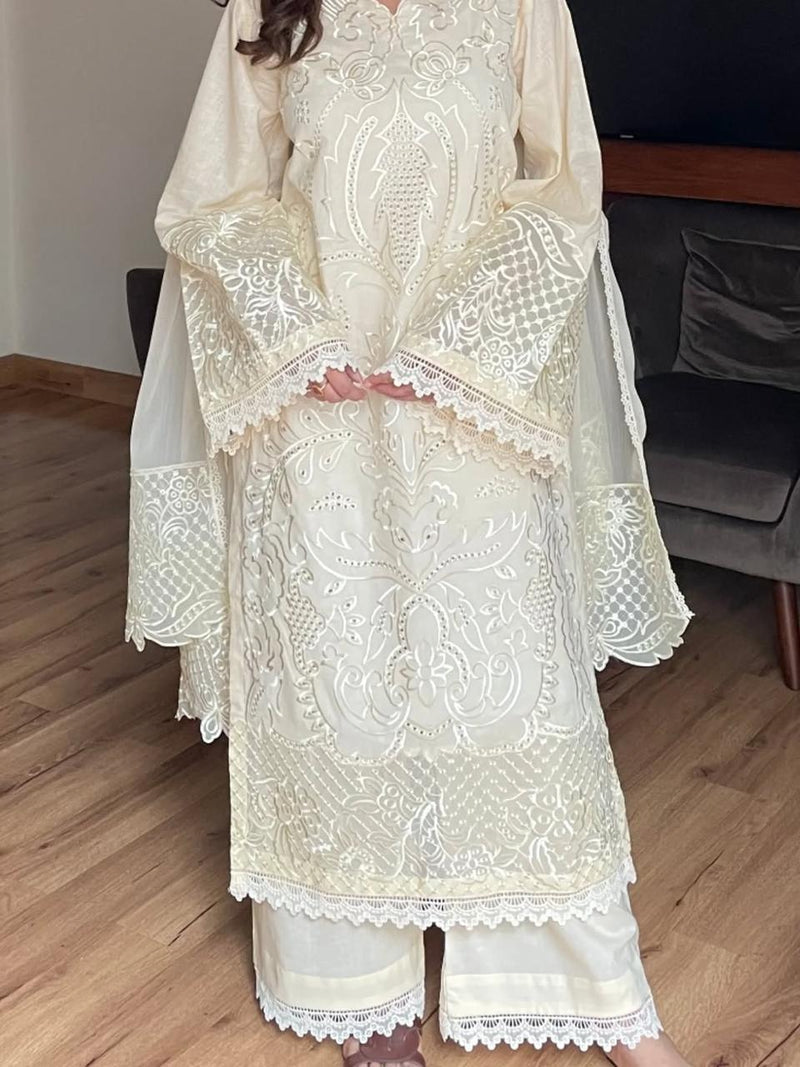 Lawn-3PC Embroidered Shirt With Organza Embroidered Dupatta-5307