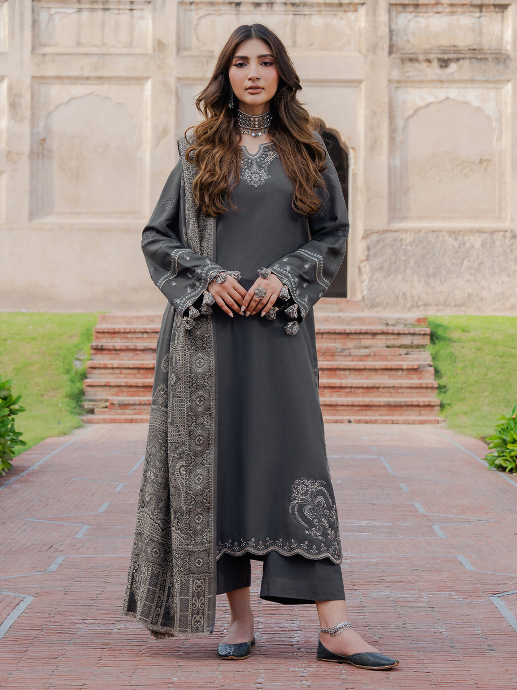 Lawn-3PC Embroidered with Digital Printed Jacquard Dupatta-5050