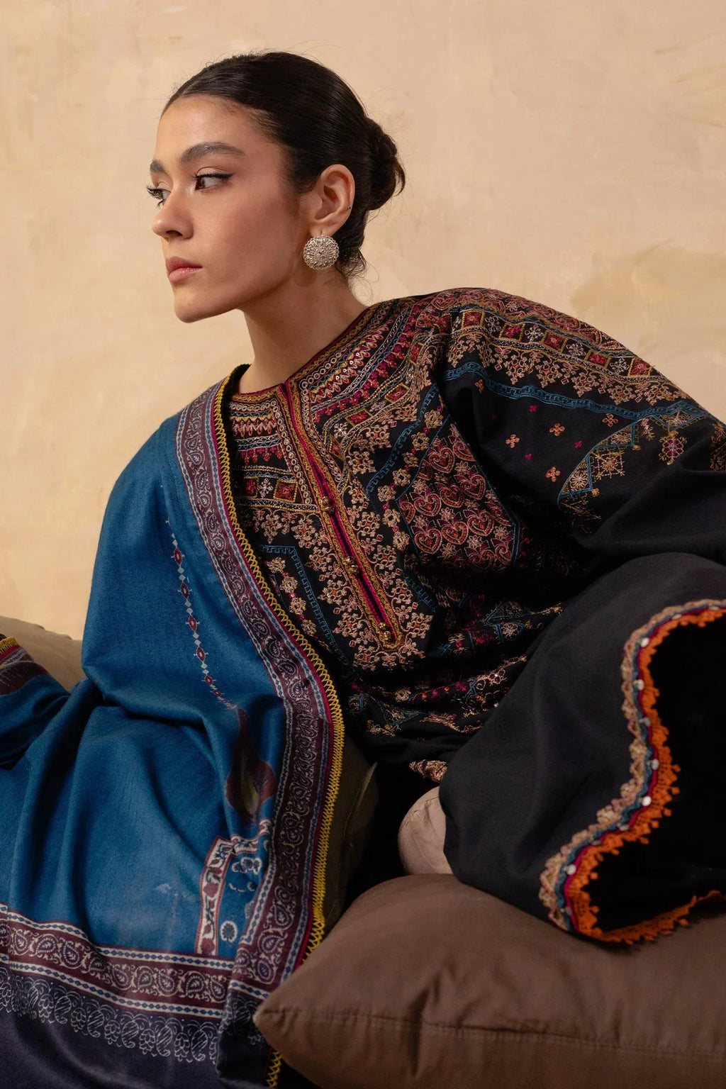 Dhanak 3PC Embroidered-652