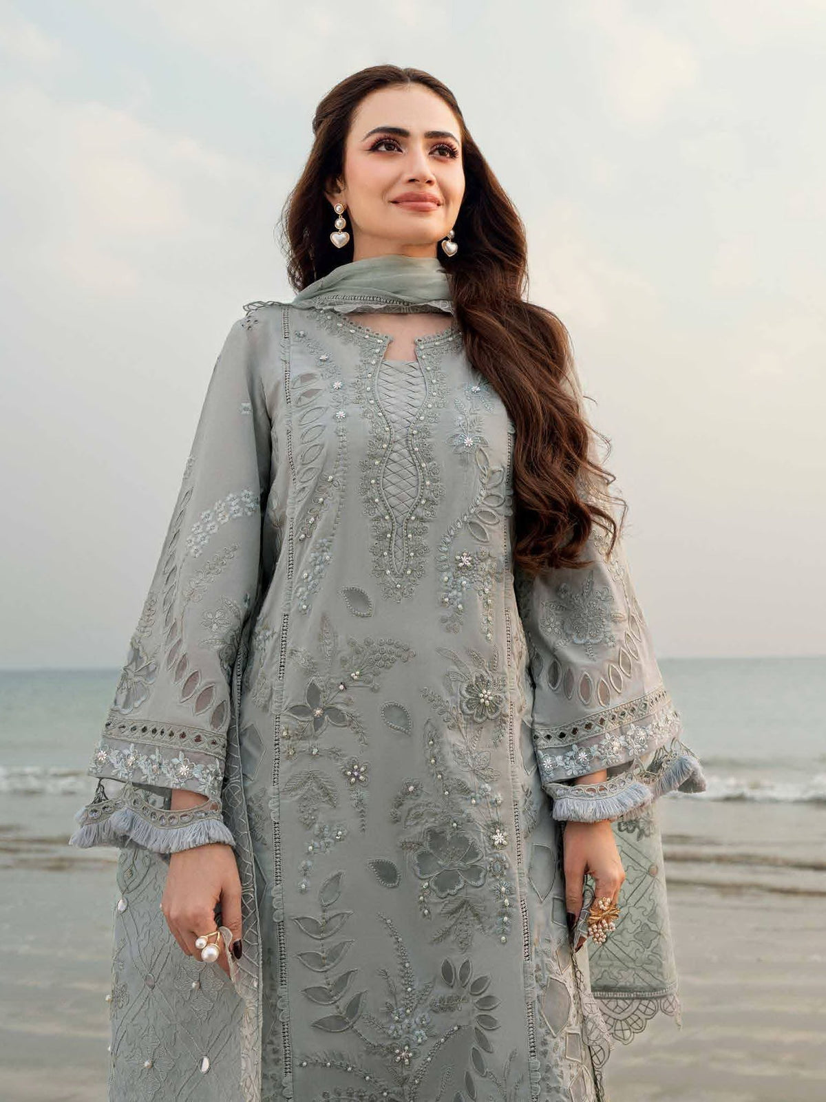 Lawn-3PC Laser Cut Embroidered Shirt With Khadi Net Embroidered Dupatta-5401